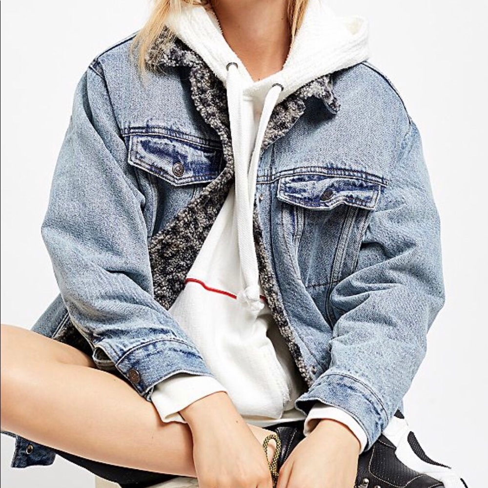 Free People Sherpa Trucker Jacket sze XS